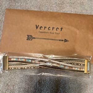 Elegant Multicolor Bracelet for Women